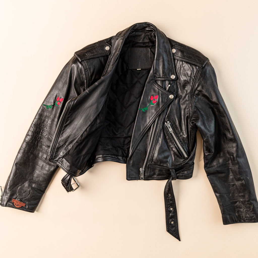 1980's Screamin' Eagle Moto Jacket | Pink Lady Roses Biker Jacket | Harley-Davidson Patch| Crop & Boxy Fit Perfecto Jacket (Women's Medium)