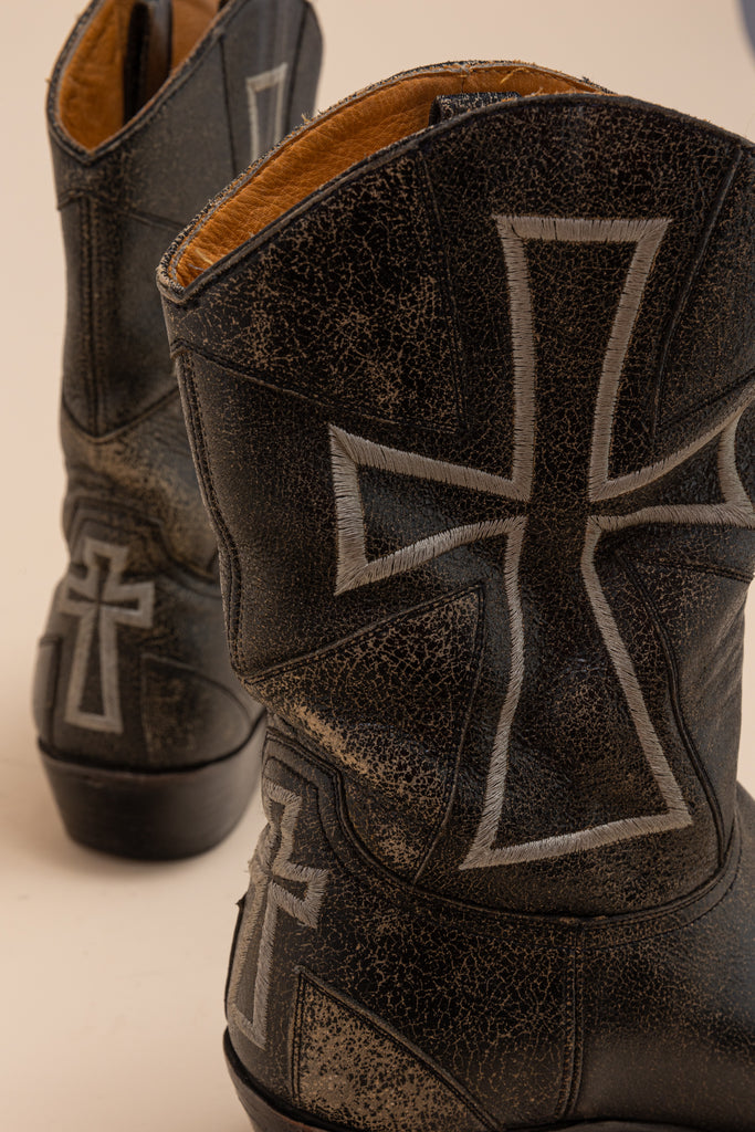 The Old Gringo Women L240-2 Camelot Black Leather Cross Motif Cowboy Boot 7.5B.