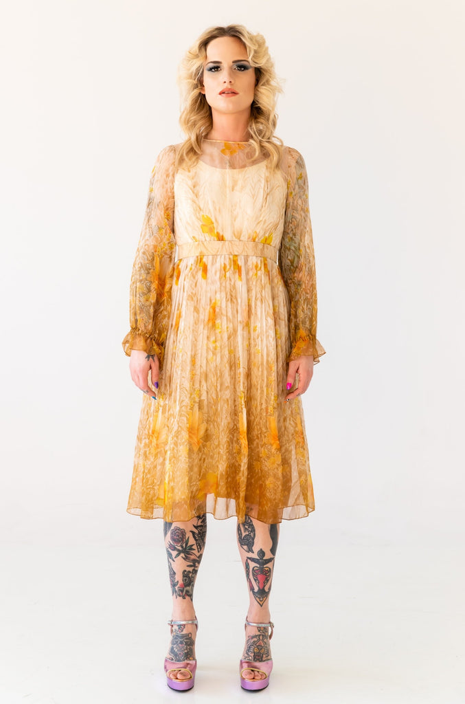 The CUTEST : 1960’s Sheer Floral Retro Prom Dress