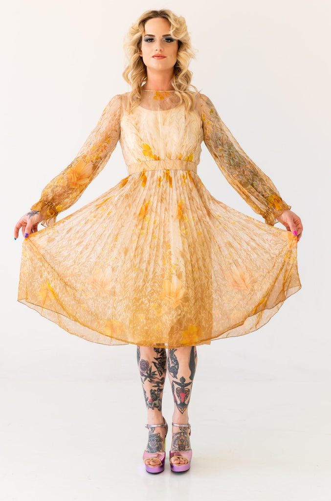 The CUTEST : 1960’s Sheer Floral Retro Prom Dress