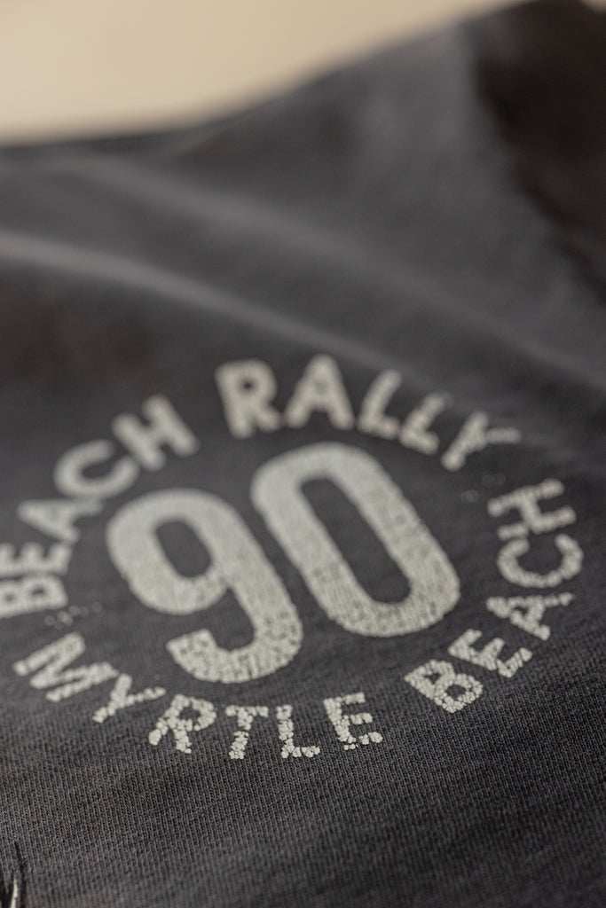 Vintage 1990's Harley-Davidson T-Shirt| The Legend Continues| Spring Rally Myrtle Beach| Distressed & Sun Bleach T-shirt (Men's Medium)