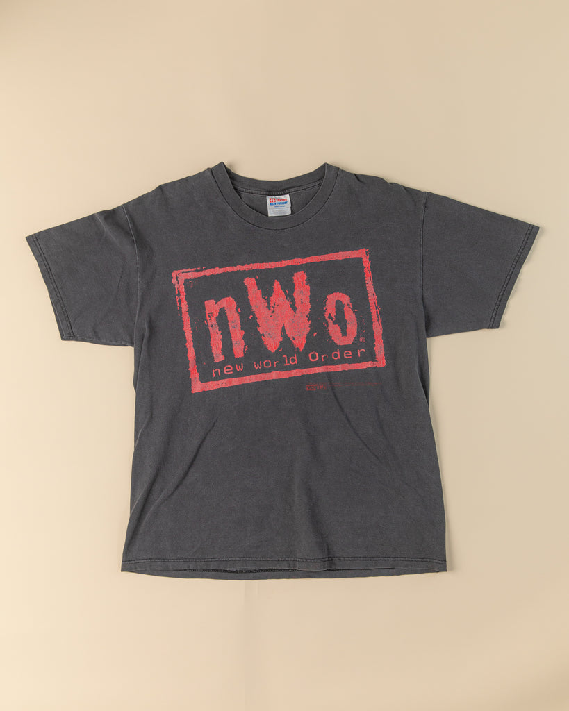 Vintage 1990's NEW WORLD ORDER Wrestling T-shirt (Men's Large)