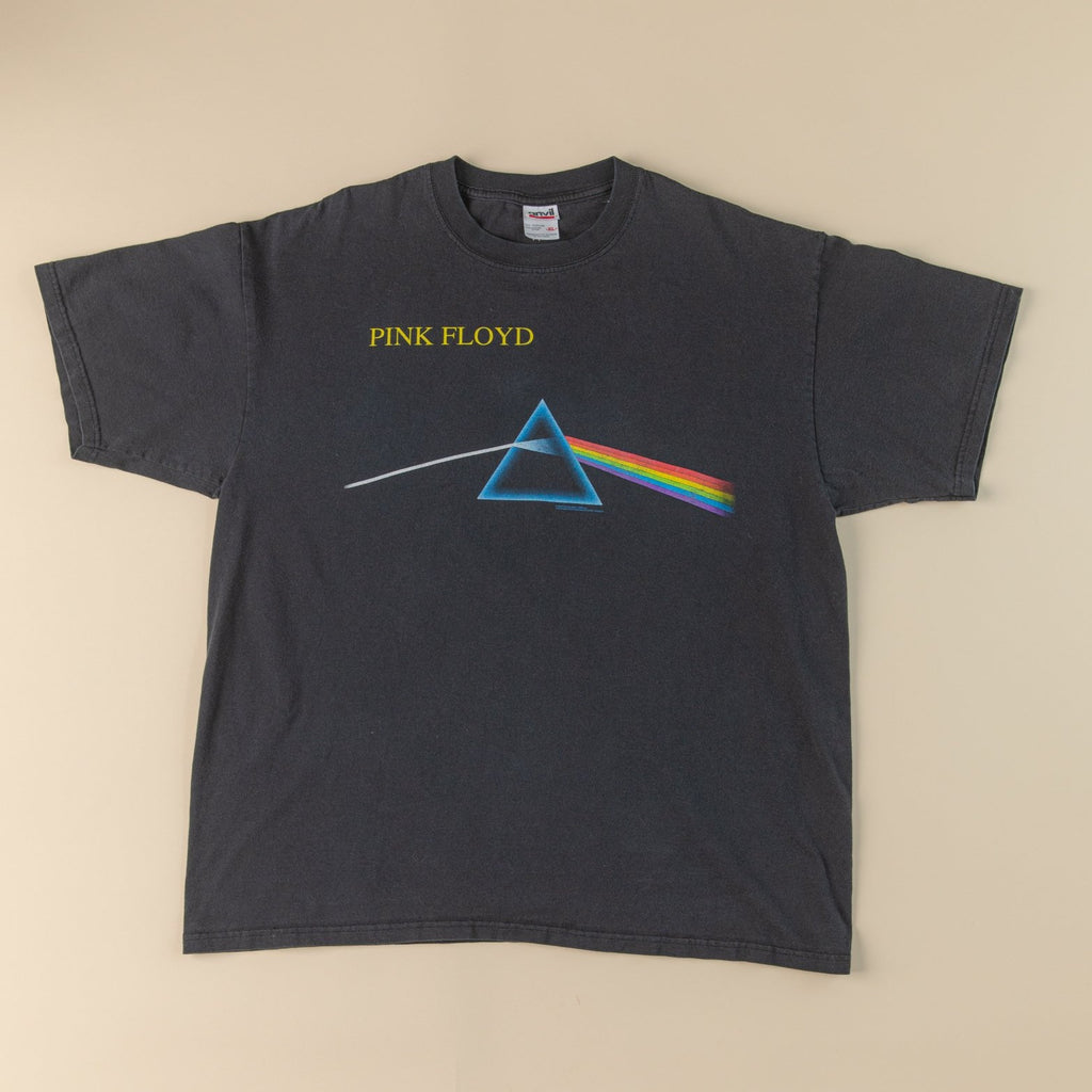 Vintage 1990's PINK FLOYD T-Shirt Dark Side Of The Moon  1996 Pink Floyd  Prism and rainbow album cover art T-shirt  (Men's X-Large)