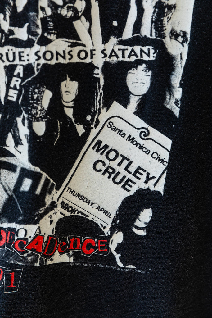1991 Motley Crue - Decade Of Decadence Shirt 81-91 T-shirt