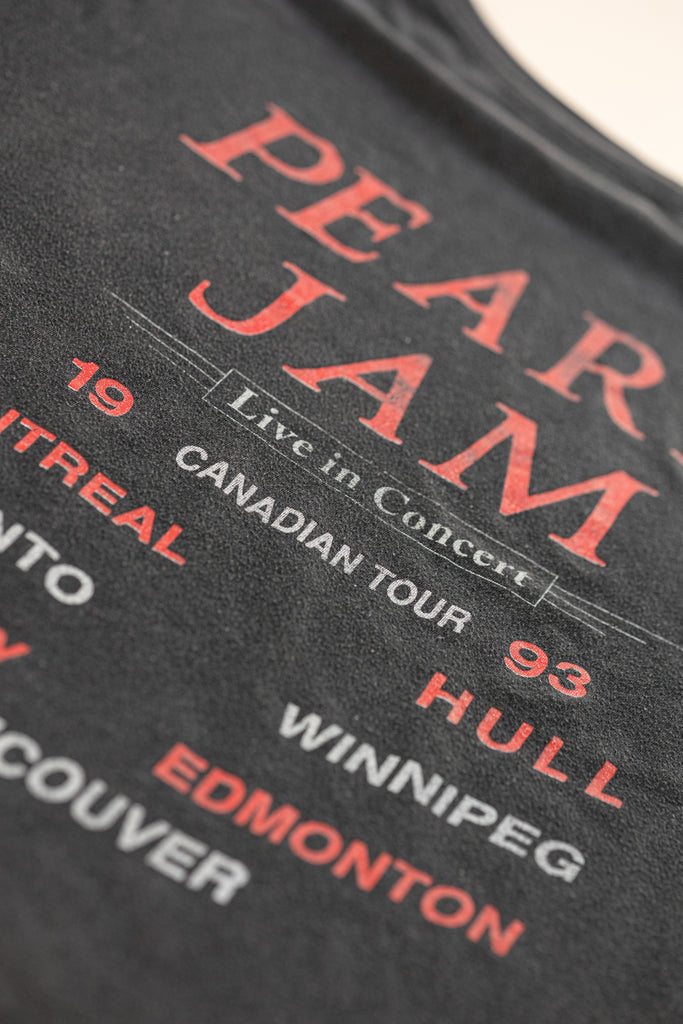 Vintage 1993 Pearl Jam Canadian Tour T-Shirt | Pearl Jam Parking Lot Bootleg T-shirt | Live in Concert Pearl Jam T-shirt | (Men's Large)