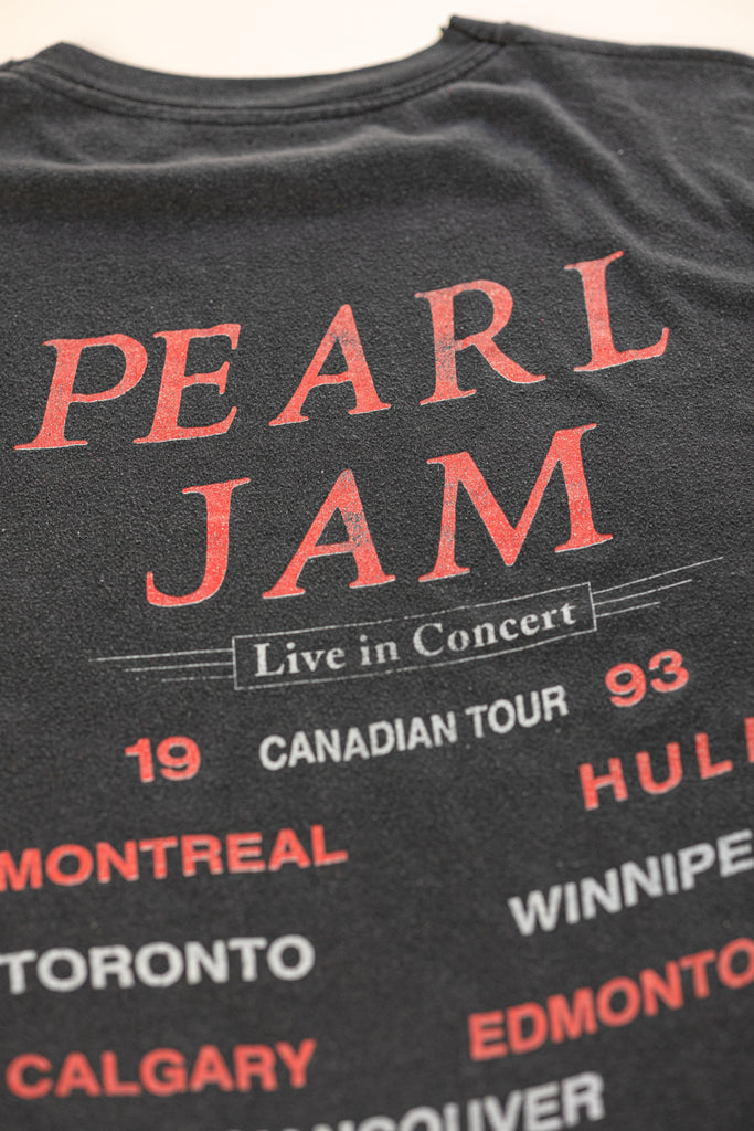 Vintage 1993 Pearl Jam Canadian Tour T-Shirt | Pearl Jam Parking Lot Bootleg T-shirt | Live in Concert Pearl Jam T-shirt | (Men's Large)