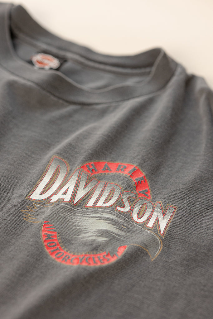 Vintage 90's Harley-Davidson t-shirt | South East Cleveland Ohio| Rock 'n' Roll Capital of the world| Haloubek inc. | (Boxy Men's Large)
