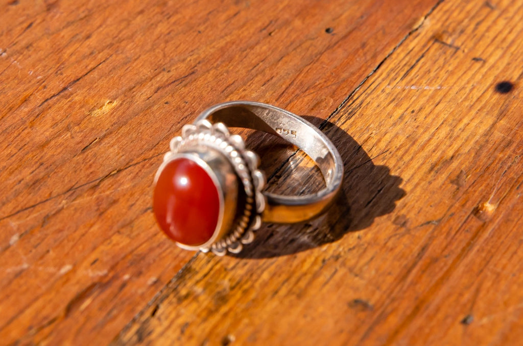 Vintage Sterling Silver Orange Brown Agate Gemstone Ring size 7